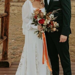 Vintage-Inspired Bohemian Wedding Dress
